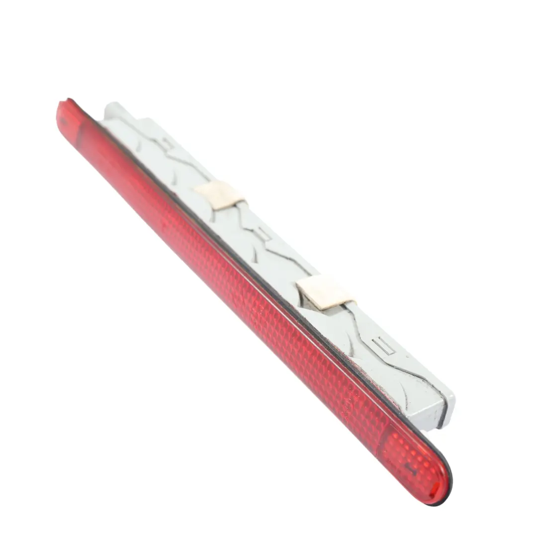 Luz Freno Adicional Montaje Alto Nivel Trasero 90063101990 para Porsche 911 924 996 con número de pieza 99663105000 Porsche 911 924 996 Luz Freno Adicional Montaje Alto Nivel Trasero 90063101990 - SKU 99663105000 - Número de pieza 99663105000