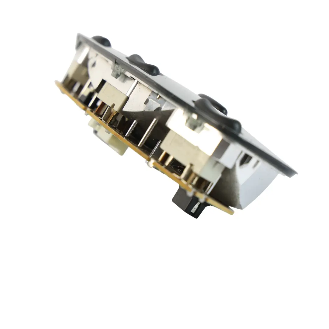 Interior Light Front Reading Courtesy Light 99663205310 to Porsche 911 996 Carrera with Part number 99663113400 Porsche 911 996 Carrera Interior Light Front Reading Courtesy Light 99663205310 - SKU 99663113400 - Part number 99663113400