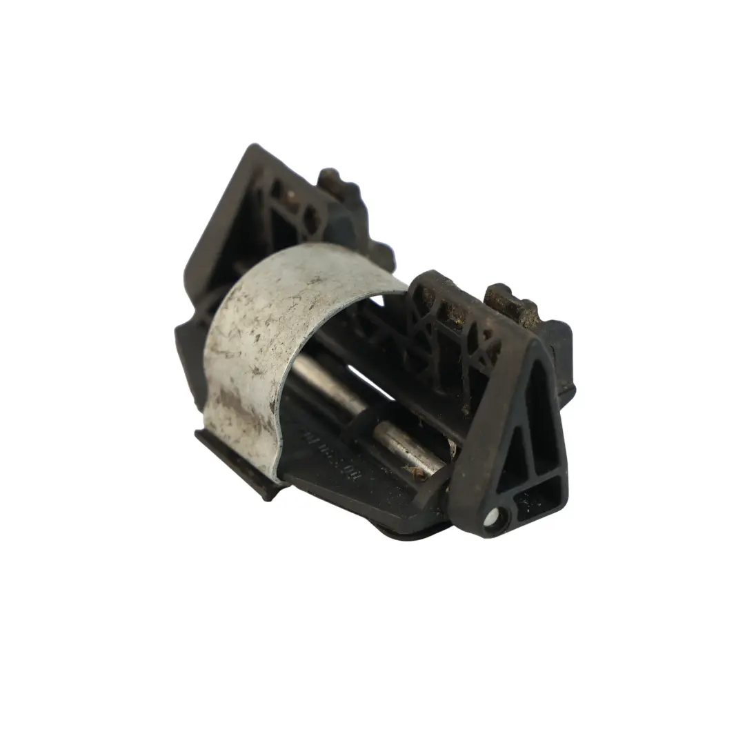 Bisagra Tapa Combustible para Porsche Carrera 911 996 con número de pieza 99720106300 Porsche Carrera 911 996 Bisagra Tapa Combustible - SKU 99720106300 - Número de pieza 99720106300