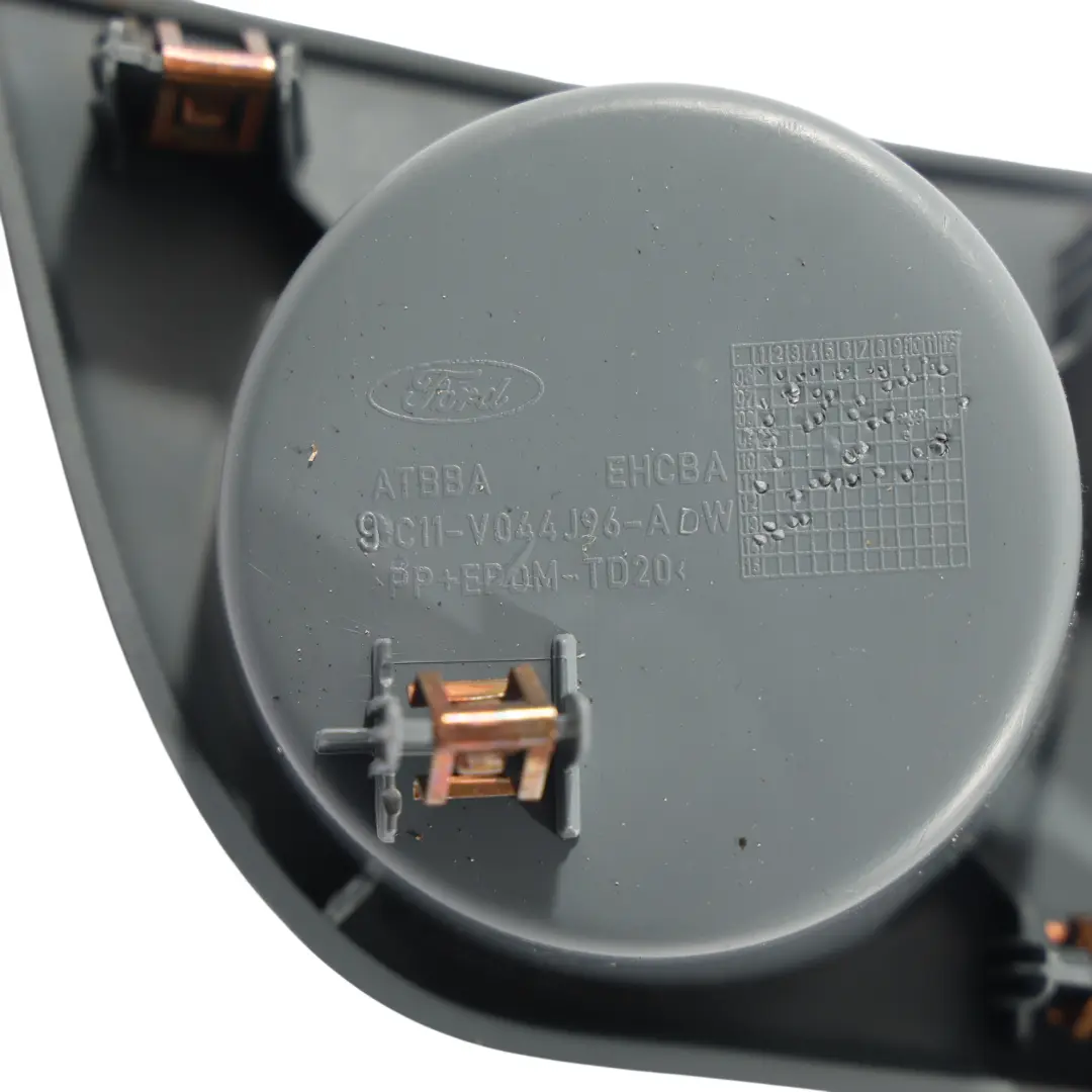 Moldura Salpicadero Portavasos Gris Izquierdo para Ford Transit MK7 con número de pieza 9C11-V044J96-ADW Ford Transit MK7 Moldura Salpicadero Portavasos Gris Izquierdo - SKU 9C11-V044J96-ADW - Número de pieza 9C11-V044J96-ADW