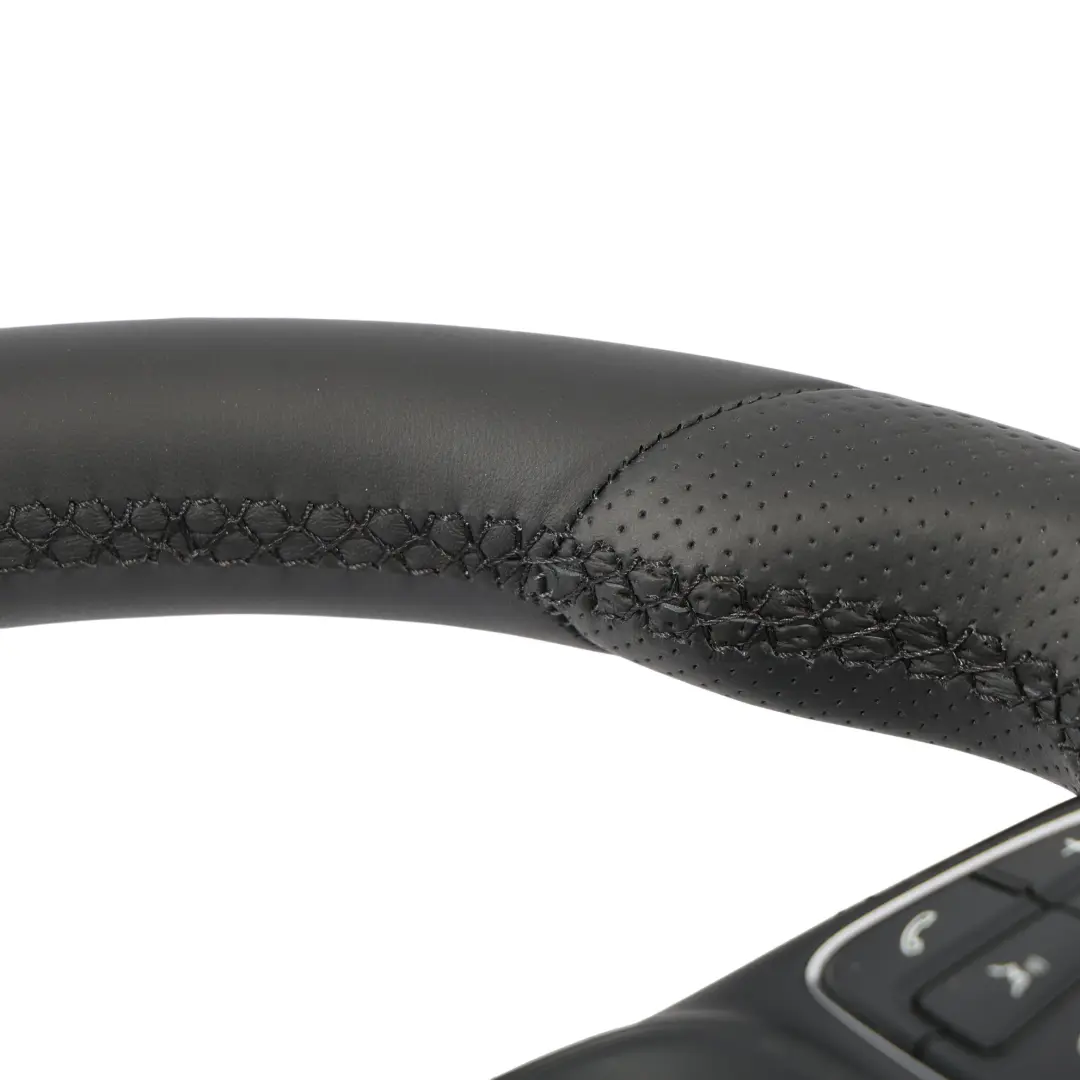 NUEVO Cuero Negro Multifunción para Mercedes W205 Volante con número de pieza A0004604903 Mercedes W205 Volante NUEVO Cuero Negro Multifunción - SKU A0004604903-2 - Número de pieza A0004604903