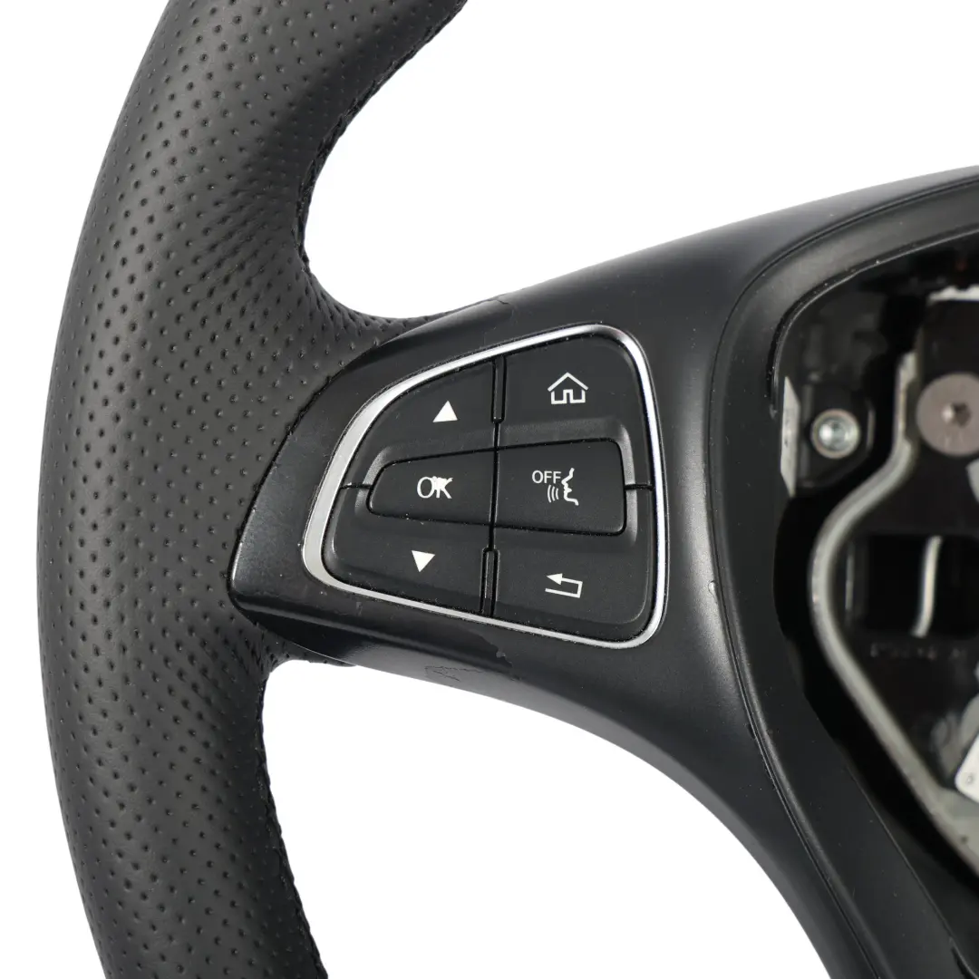 Volant NEUF Cuir Noir Multifonction pour Mercedes W205 à propos du numéro de pièce A0004604903 Mercedes W205 Volant NEUF Cuir Noir Multifonction - SKU A0004604903-2 - Numéro de pièce A0004604903