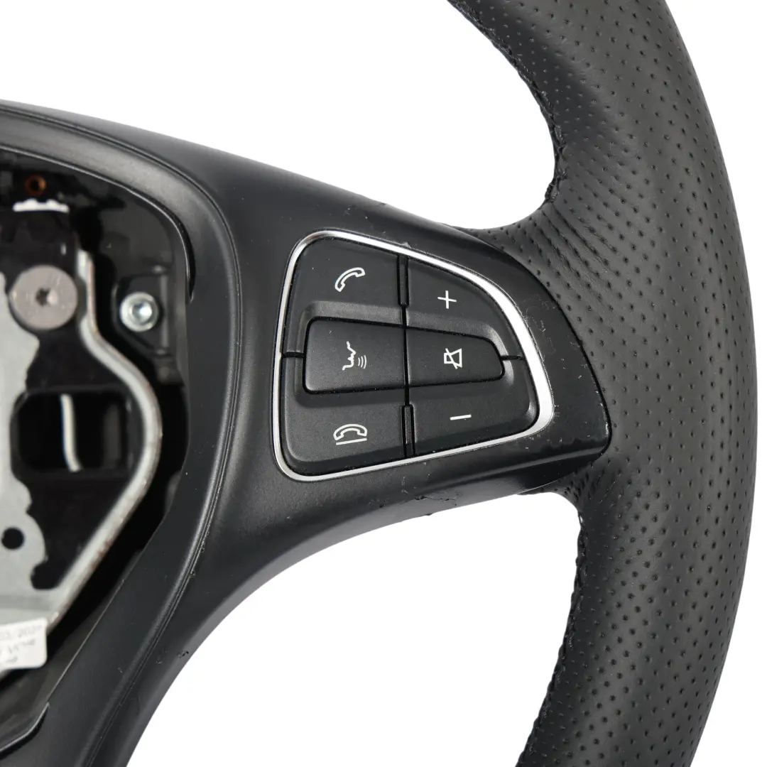 NUOVO In Pelle Nera Multifunzione per Mercedes W205 Volante con numero di parte A0004604903 Mercedes W205 Volante NUOVO In Pelle Nera Multifunzione - SKU A0004604903-2 - Numero di parte A0004604903