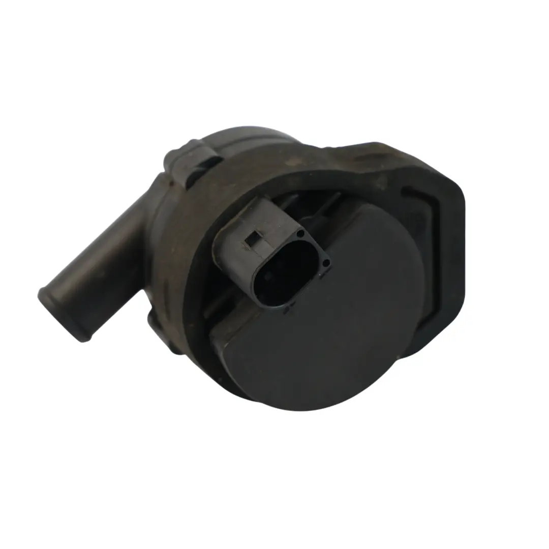 Mercedes W212 Coolant Pump Auxiliary Water Pump Water Circulation - SKU A0005001686 - Part number A0005001686
