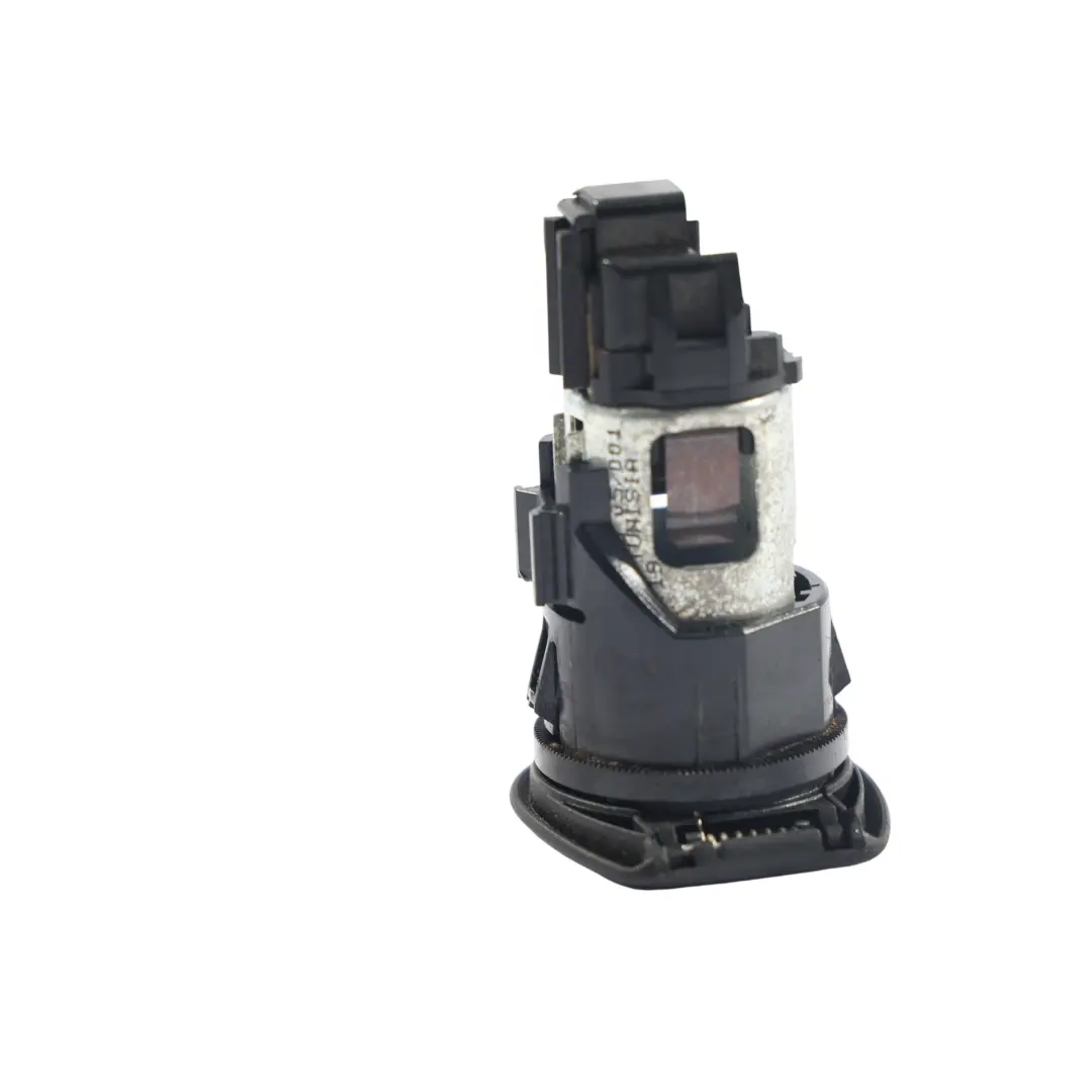 Mercedes W176 W205 W213 W222 Gniazdo Zapalniczki Zapalniczka - SKU A0008204805-1 - Numer Części A0008204805
