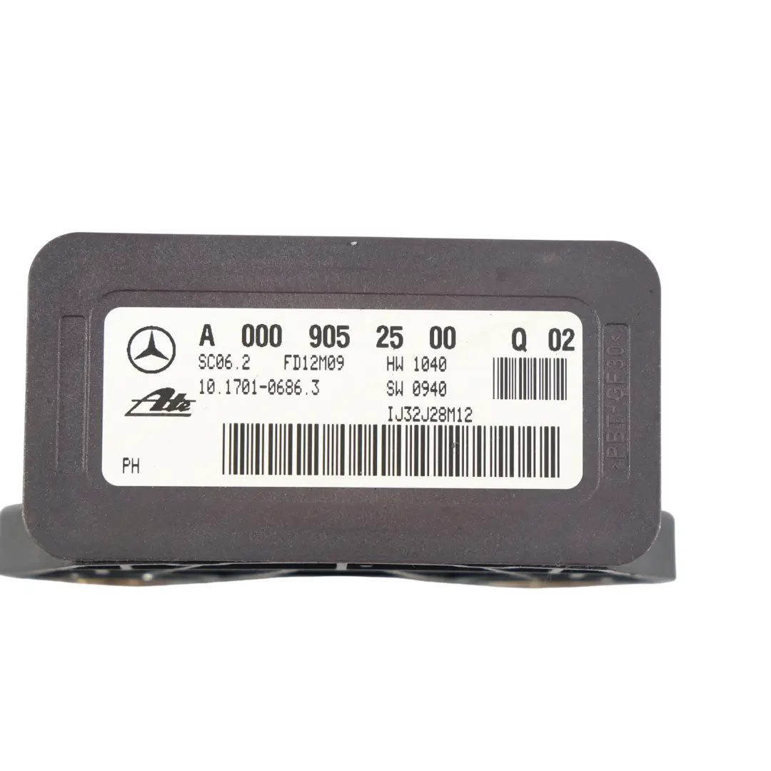 Sensore Velocità Angolare ESP per Mercedes W212 con numero di parte A0009052500 Mercedes W212 Sensore Velocità Angolare ESP - SKU A0009052500 - Numero di parte A0009052500