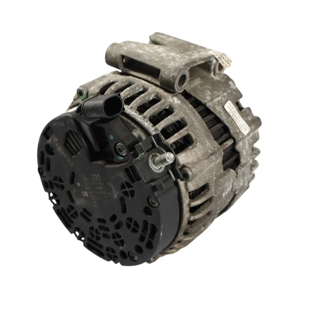 Alternator Generator 220A 14V 0121813123 to Mercedes W221 with Part number A0009060200 Mercedes W221 Alternator Generator 220A 14V 0121813123 - SKU A0009060200 - Part number A0009060200