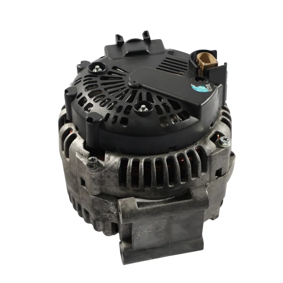W207 W212 Alternator Generator Diesel Engine 200A 14V to Mercedes with Part number A0009062722 Mercedes W207 W212 Alternator Generator Diesel Engine 200A 14V - SKU A0009062722 - Part number A0009062722
