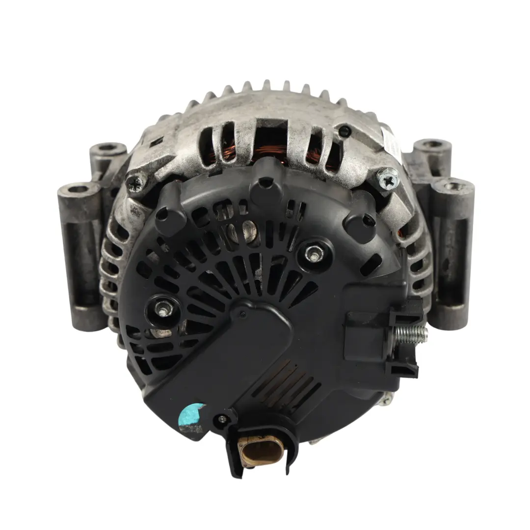 Inny W207 W212 Alternatore Generatore Motore Diesel 200A 14V per con numero di parte A0009062722 Inny W207 W212 Alternatore Generatore Motore Diesel 200A 14V - SKU A0009062722 - Numero di parte A0009062722