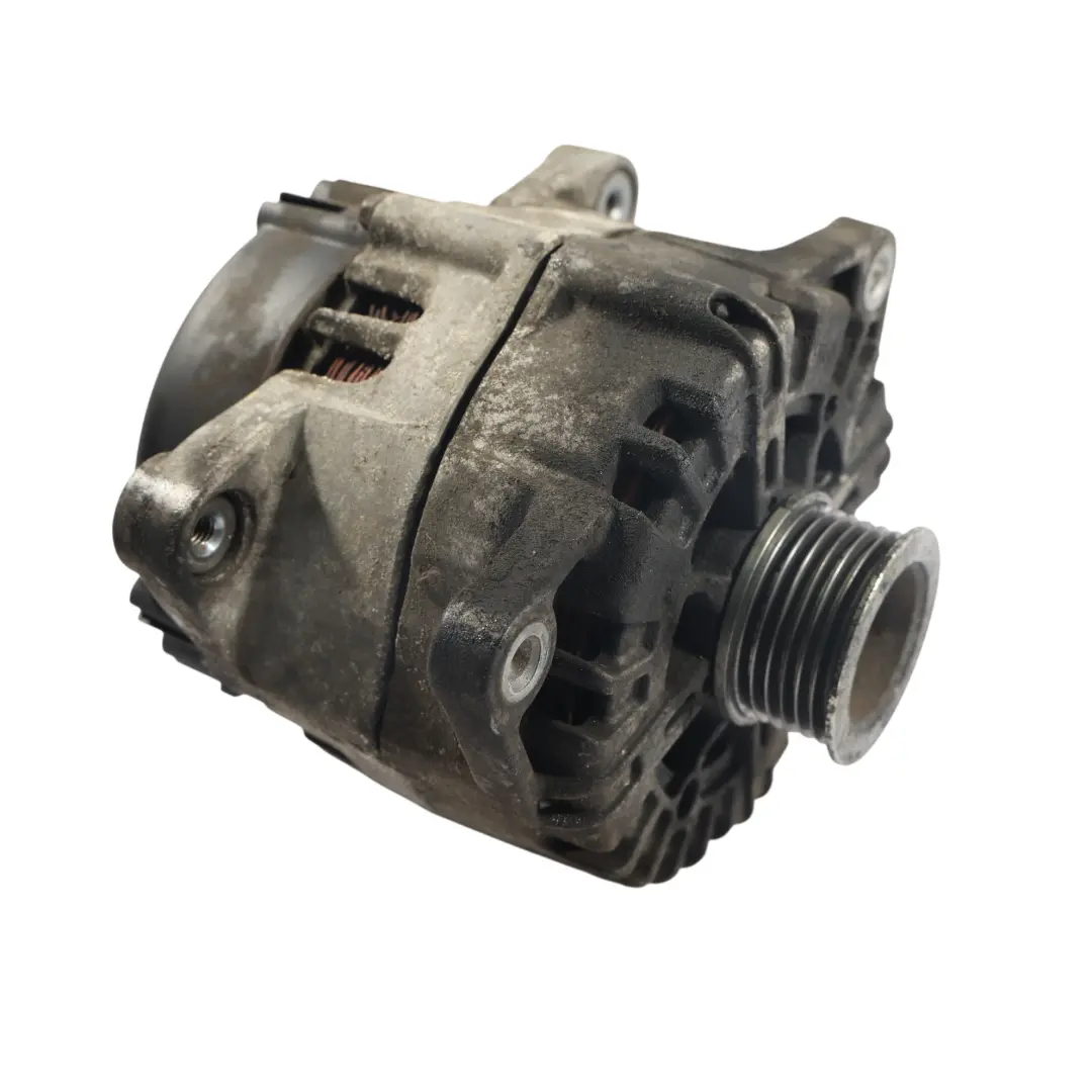Mercedes W212 Alternateur 220A 14V M651 Hybride Diesel - SKU A0009062922 - Numéro de pièce A0009062922
