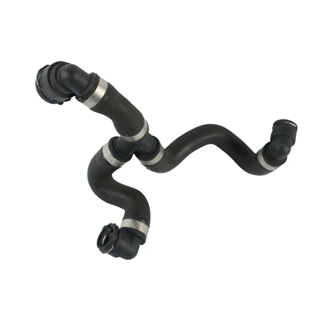 Tubo Manicotto Liquido Refrigerante Motore per Mercedes W205 con numero di parte A0009972359 Mercedes W205 Tubo Manicotto Liquido Refrigerante Motore - SKU A0009972359 - Numero di parte A0009972359