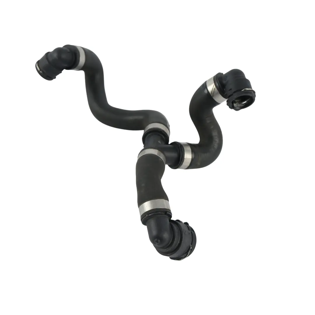 Tubo Manicotto Liquido Refrigerante Motore per Mercedes W205 con numero di parte A0009972359 Mercedes W205 Tubo Manicotto Liquido Refrigerante Motore - SKU A0009972359 - Numero di parte A0009972359