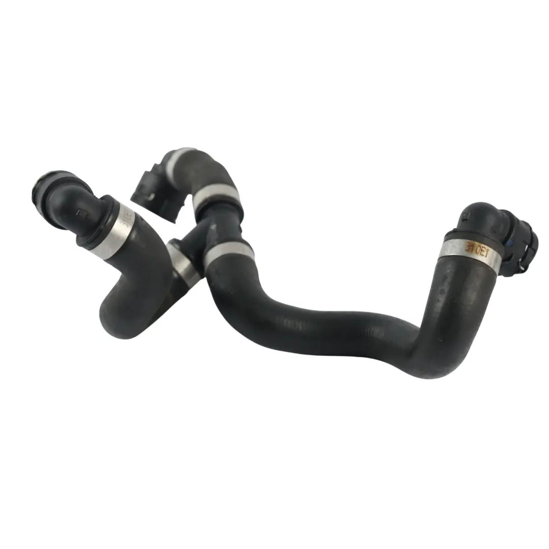 Tubo Manicotto Liquido Refrigerante Motore per Mercedes W205 con numero di parte A0009972359 Mercedes W205 Tubo Manicotto Liquido Refrigerante Motore - SKU A0009972359 - Numero di parte A0009972359