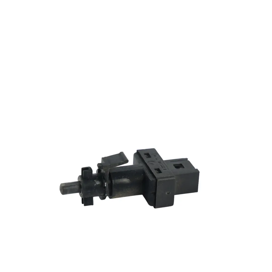 Sensore Frizione per Mercedes W169 W203 W204 W212 W245 W906 con numero di parte A0065451014 Mercedes W169 W203 W204 W212 W245 W906 Sensore Frizione - SKU A0065451014 - Numero di parte A0065451014