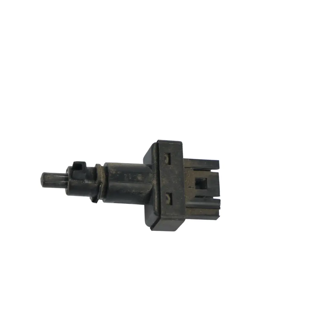 Mercedes W169 W203 W204 W212 W245 Sensor Embrague Interruptor Pedal - SKU A0065451014 - Número de pieza A0065451014