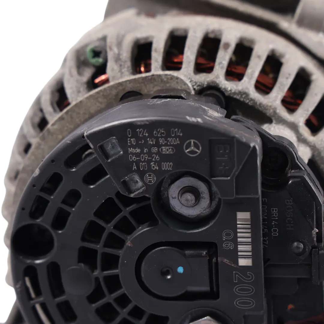 Mercedes W203 C209 W211 W220 Alternador 200A OM648 Diesel - SKU A0131540002-1 - Número de pieza A0131540002