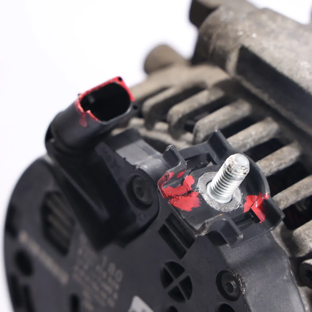 Alternator Generator OM646 Diesel Bosch 180A to Mercedes W204 W211 with Part number A0131549002 Mercedes W204 W211 Alternator Generator OM646 Diesel Bosch 180A - SKU A0131549002-1 - Part number A0131549002