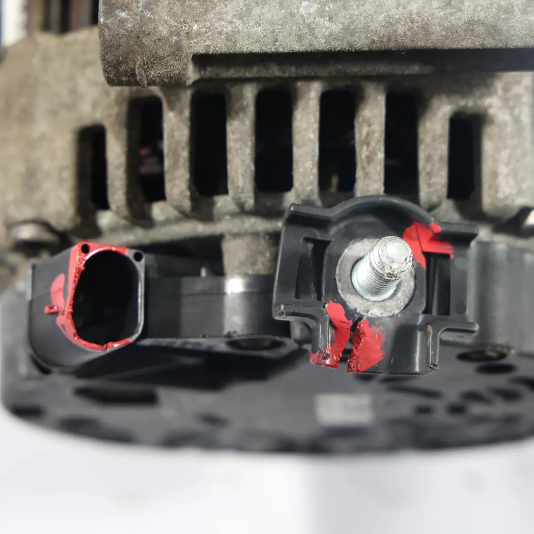 Mercedes W204 W211 Alternator Generator OM646 Diesel Bosch 180A - SKU A0131549002-1 - Part number A0131549002