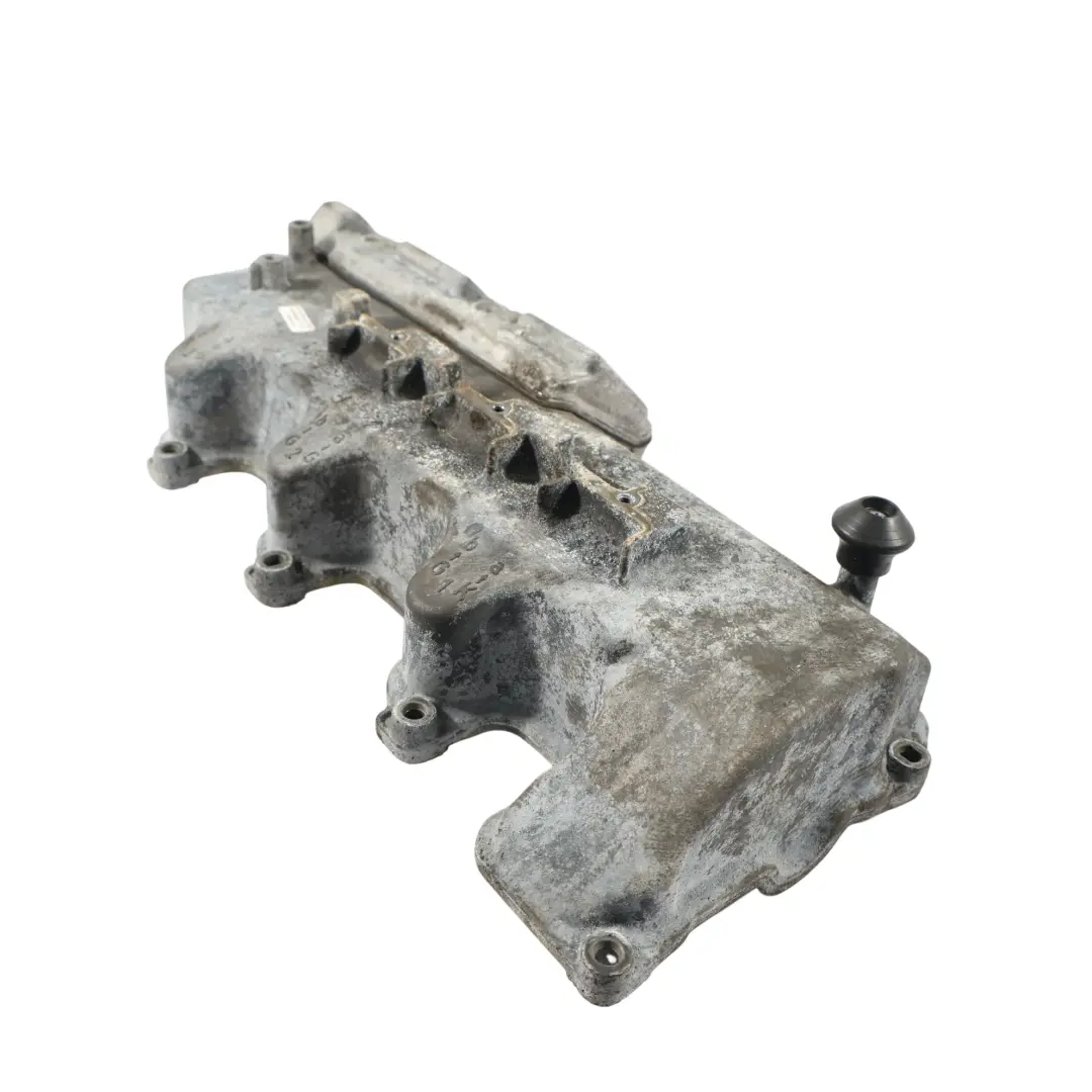 W208 CLK 320 Engine Rocker Cover M112 Petrol to Mercedes CL203 C208 with Part number A1120160305 Mercedes CL203 C208 W208 CLK 320 Engine Rocker Cover M112 Petrol - SKU A1120160305 - Part number A1120160305