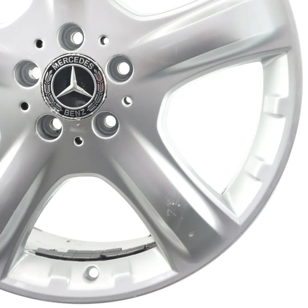 Llanta Mercedes W164 Llanta de aleación 5 radios 19" 8J ET:60 para con número de pieza A1644011202 Llanta Mercedes W164 Llanta de aleación 5 radios 19" 8J ET:60 - SKU A1644011202-1 - Número de pieza A1644011202