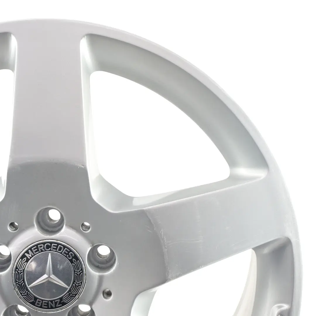 Cerchio in lega argento 19" ET:59 8.5J per Mercedes ML W166 AMG con numero di parte A1664011902 Mercedes ML W166 AMG Cerchio in lega argento 19" ET:59 8.5J - SKU A1664011902-2 - Numero di parte A1664011902