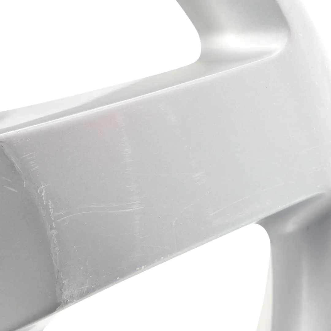 jante alliage argent 19" ET:59 8.5J pour Mercedes ML W166 AMG à propos du numéro de pièce A1664011902 Mercedes ML W166 AMG jante alliage argent 19" ET:59 8.5J - SKU A1664011902-2 - Numéro de pièce A1664011902