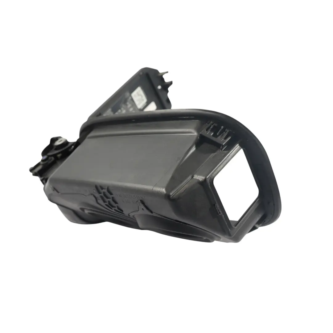 Mercedes GLE W166 Cerniera Sportello Tappo Bocchettone Serbatoio - SKU A1666303303 - Numero di parte A1666303303