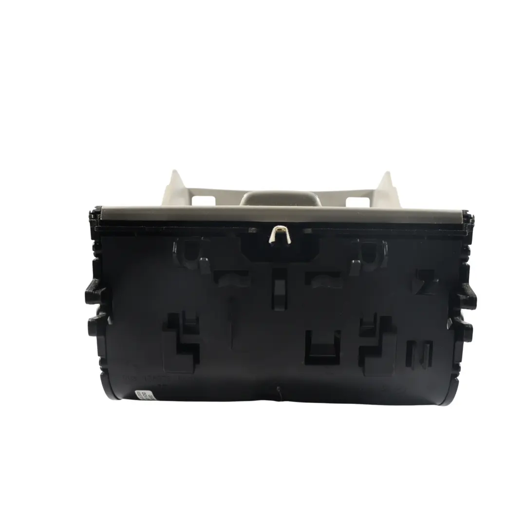 Panel Consola Central Portavasos Gris A1666803814 para Mercedes ML W166 con número de pieza A1666808802 Mercedes ML W166 Panel Consola Central Portavasos Gris A1666803814 - SKU A1666803814-1 - Número de pieza A1666808802