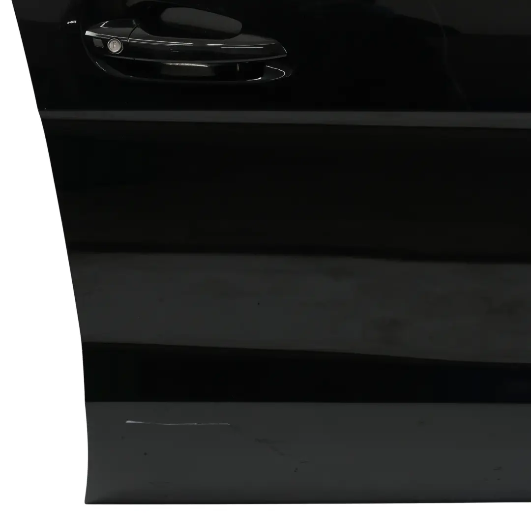 Porta Anteriore Destra Nero Obsidian Metallizzato per Mercedes ML W166 con numero di parte A1667200205 Mercedes ML W166 Porta Anteriore Destra Nero Obsidian Metallizzato - SKU A1667200205-OB - Numero di parte A1667200205