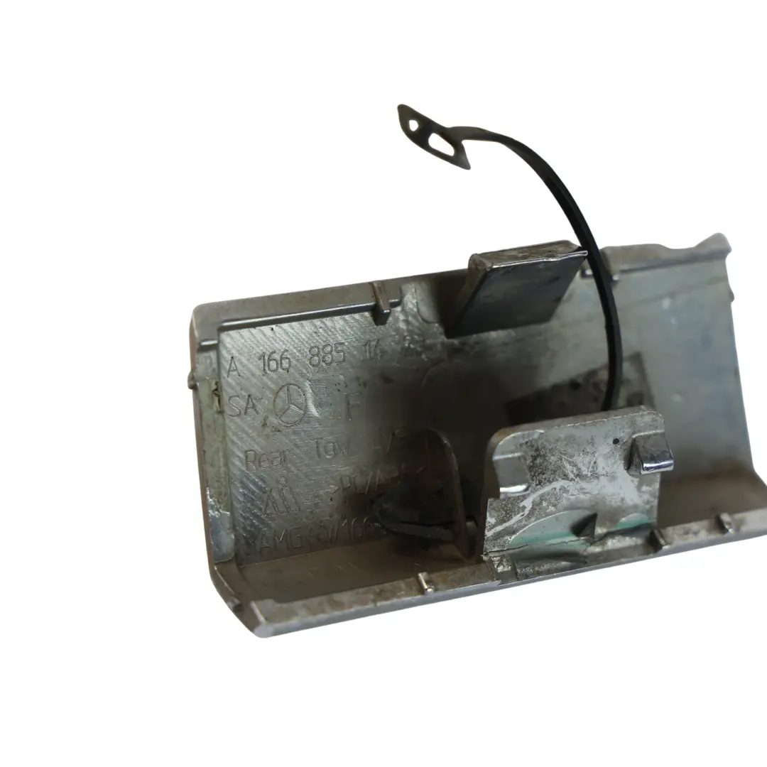 Panel Cubierta Gancho Remolque Trasero para Mercedes W166 AMG con número de pieza A1668851423 Mercedes W166 AMG Panel Cubierta Gancho Remolque Trasero - SKU A1668851423 - Número de pieza A1668851423
