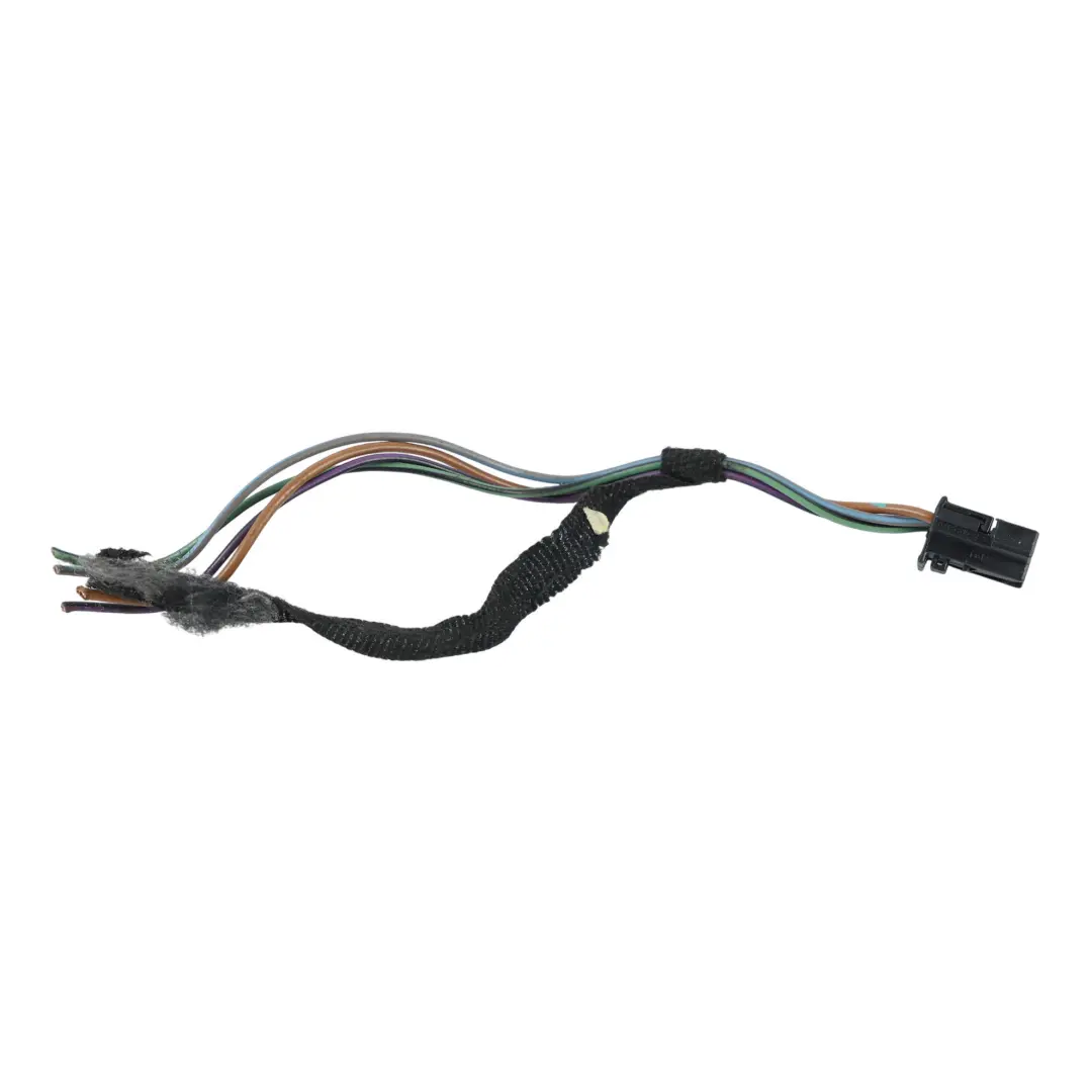 Mercedes ML W166 Conector Cable Luz Trasera Maletero Derecha - SKU A1669063201-2 - Número de pieza A1669063201