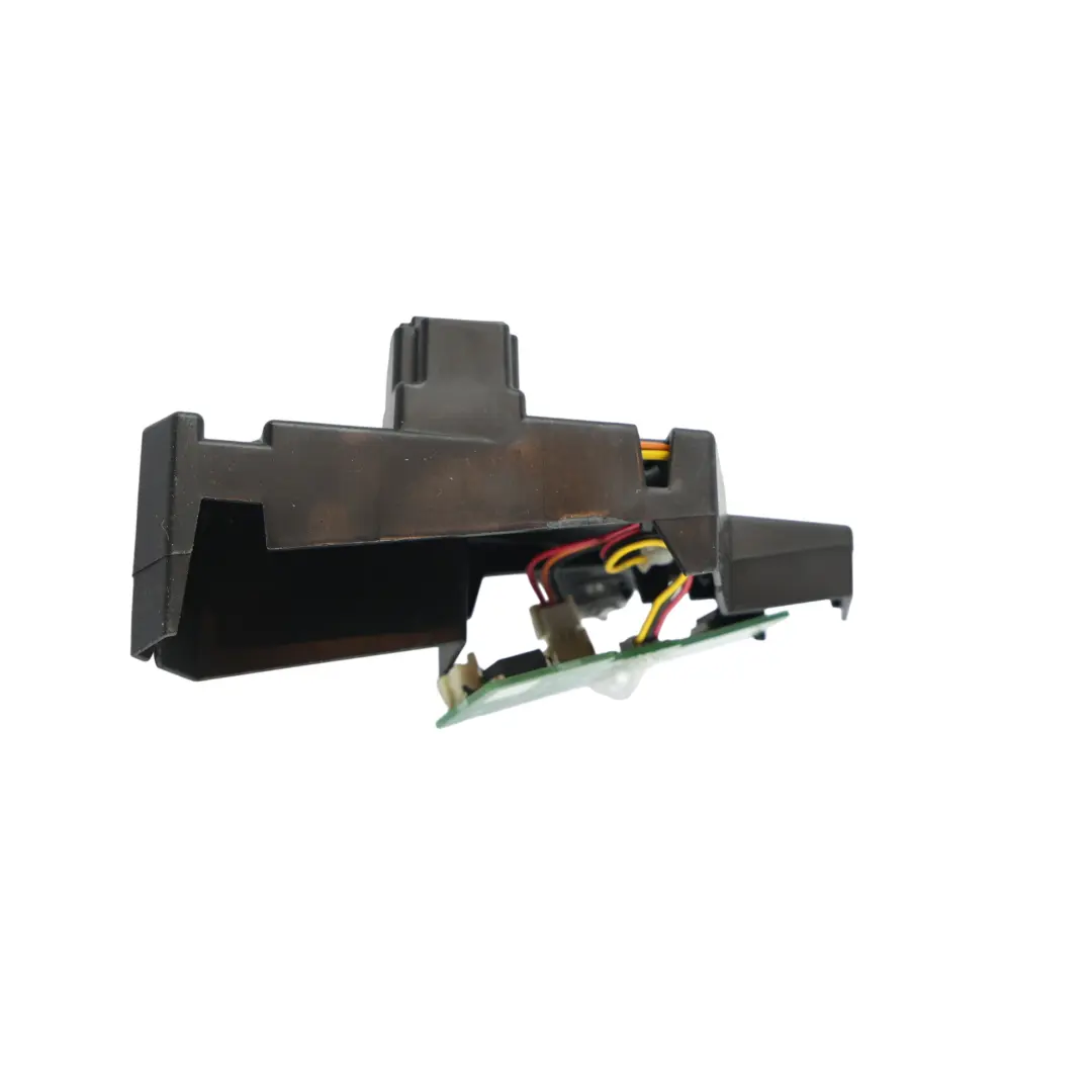 Mercedes ML W166 Heckleuchte Lampe Fassung Halter Links - SKU A1669068601-1 - Teilenummer A1669068601