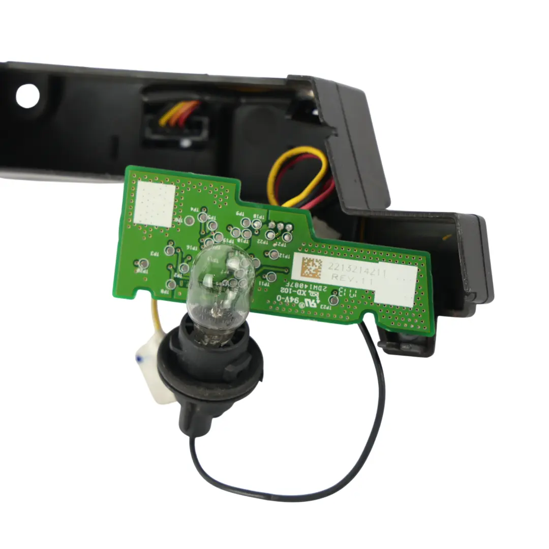 Mercedes ML W166 Heckleuchte Lampe Fassung Halter Links - SKU A1669068601-1 - Teilenummer A1669068601