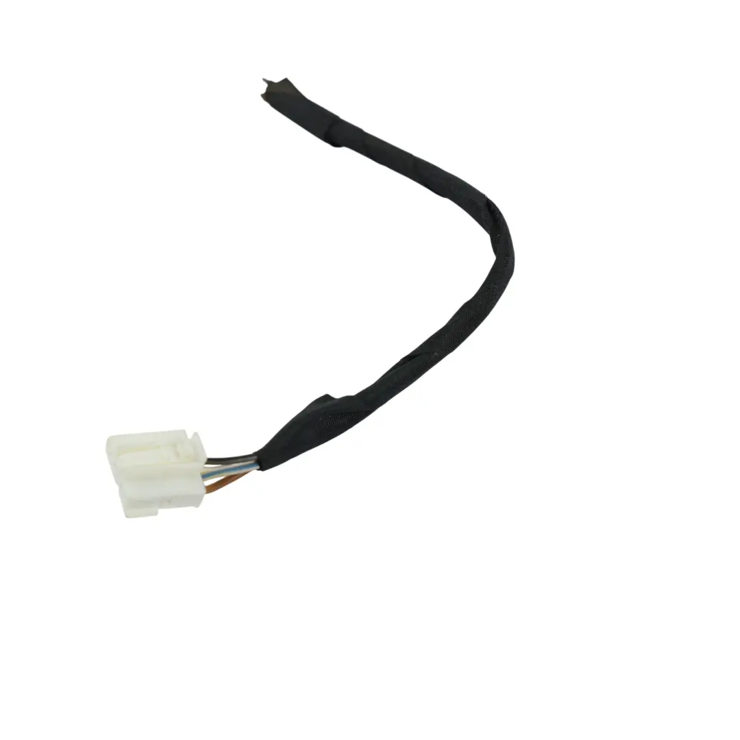 Connecteur Fil Feu Arrière Hayon Droit pour Mercedes ML W166 à propos du numéro de pièce A1669068801 Mercedes ML W166 Connecteur Fil Feu Arrière Hayon Droit - SKU A1669068801-2 - Numéro de pièce A1669068801