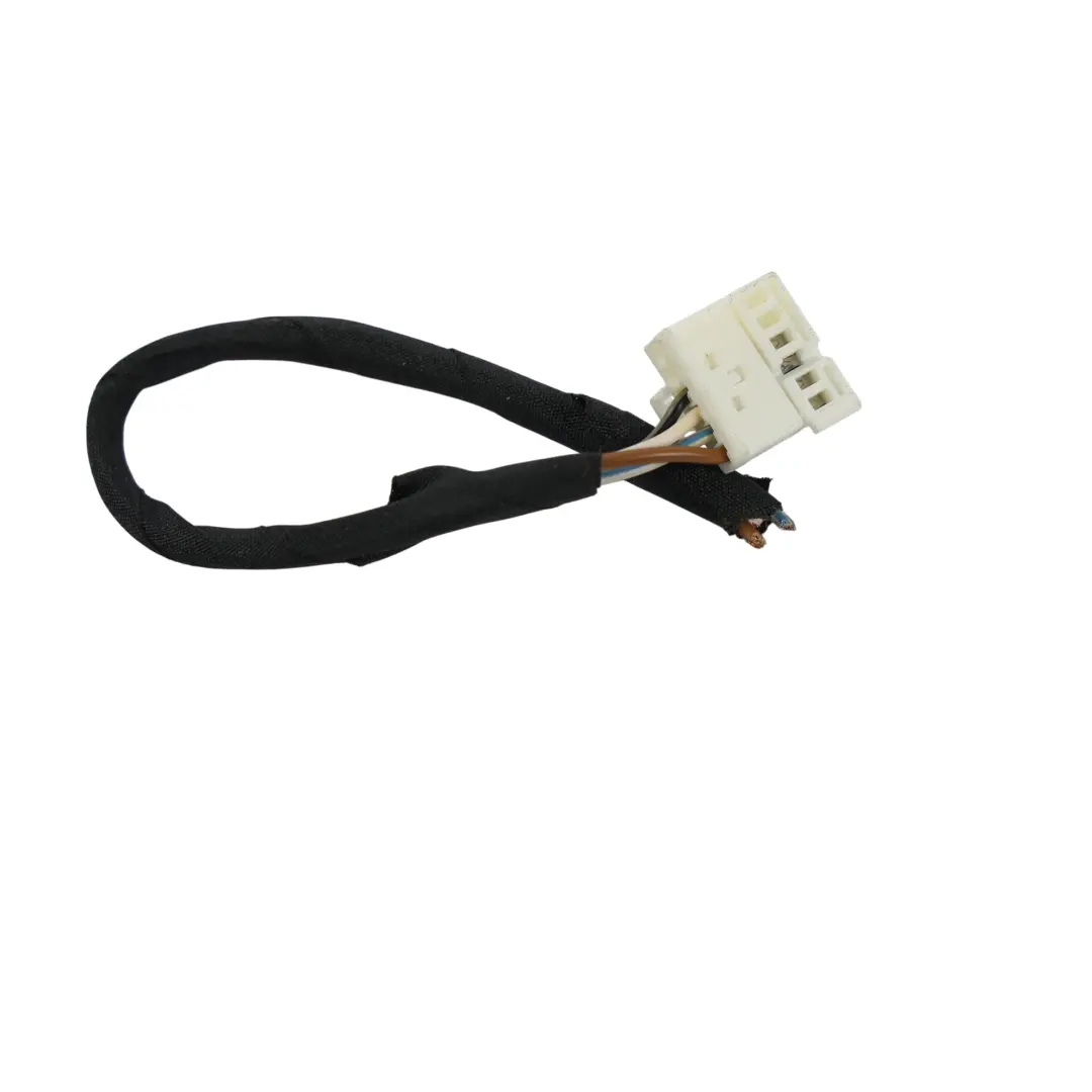 Conector Cable Luz Trasera Portón Derecho para Mercedes ML W166 con número de pieza A1669068801 Mercedes ML W166 Conector Cable Luz Trasera Portón Derecho - SKU A1669068801-2 - Número de pieza A1669068801