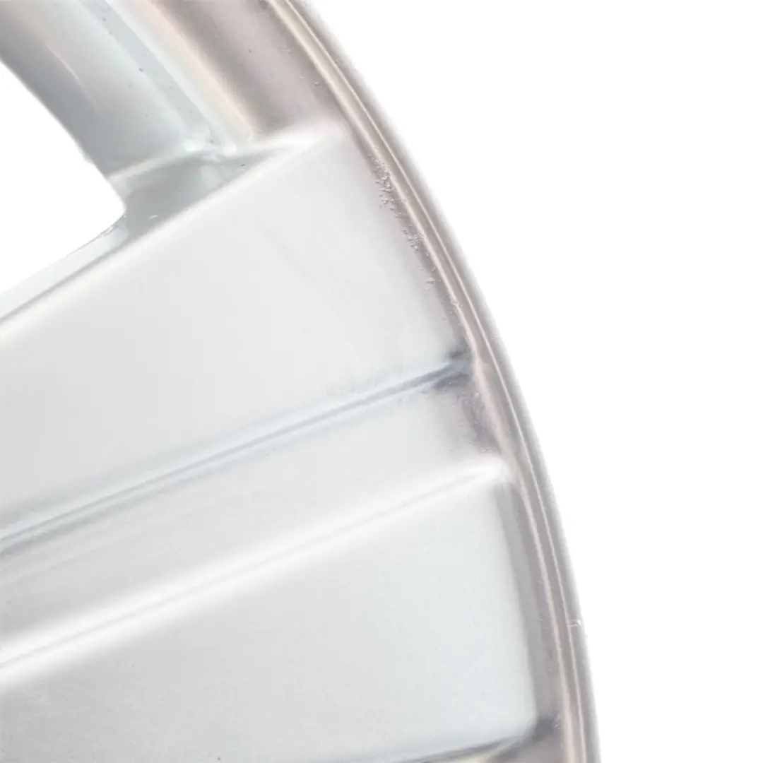 Felga Aluminiowa 16" 6J ET:46 do Mercedes W169 W245 o numerze A1694012202 Mercedes W169 W245 Felga Aluminiowa 16" 6J ET:46 - SKU A1694012202-2 - Numer Części A1694012202