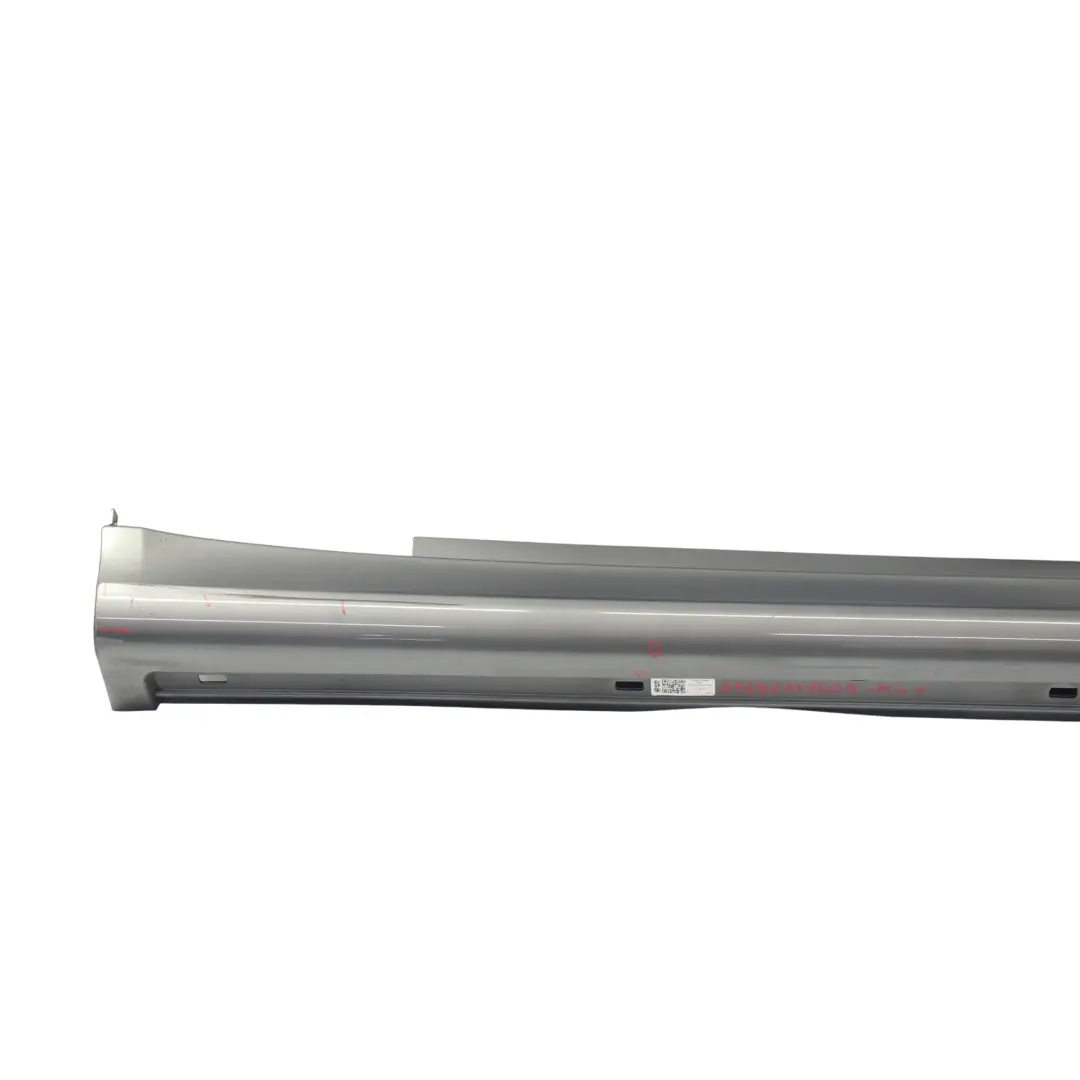 Gonna laterale copertura soglia porta destra Mountain Grey - 787 per Mercedes W245 con numero di parte A1696111608 Mercedes W245 Gonna laterale copertura soglia porta destra Mountain Grey - 787 - SKU A1696111608-MG1 - Numero di parte A1696111608