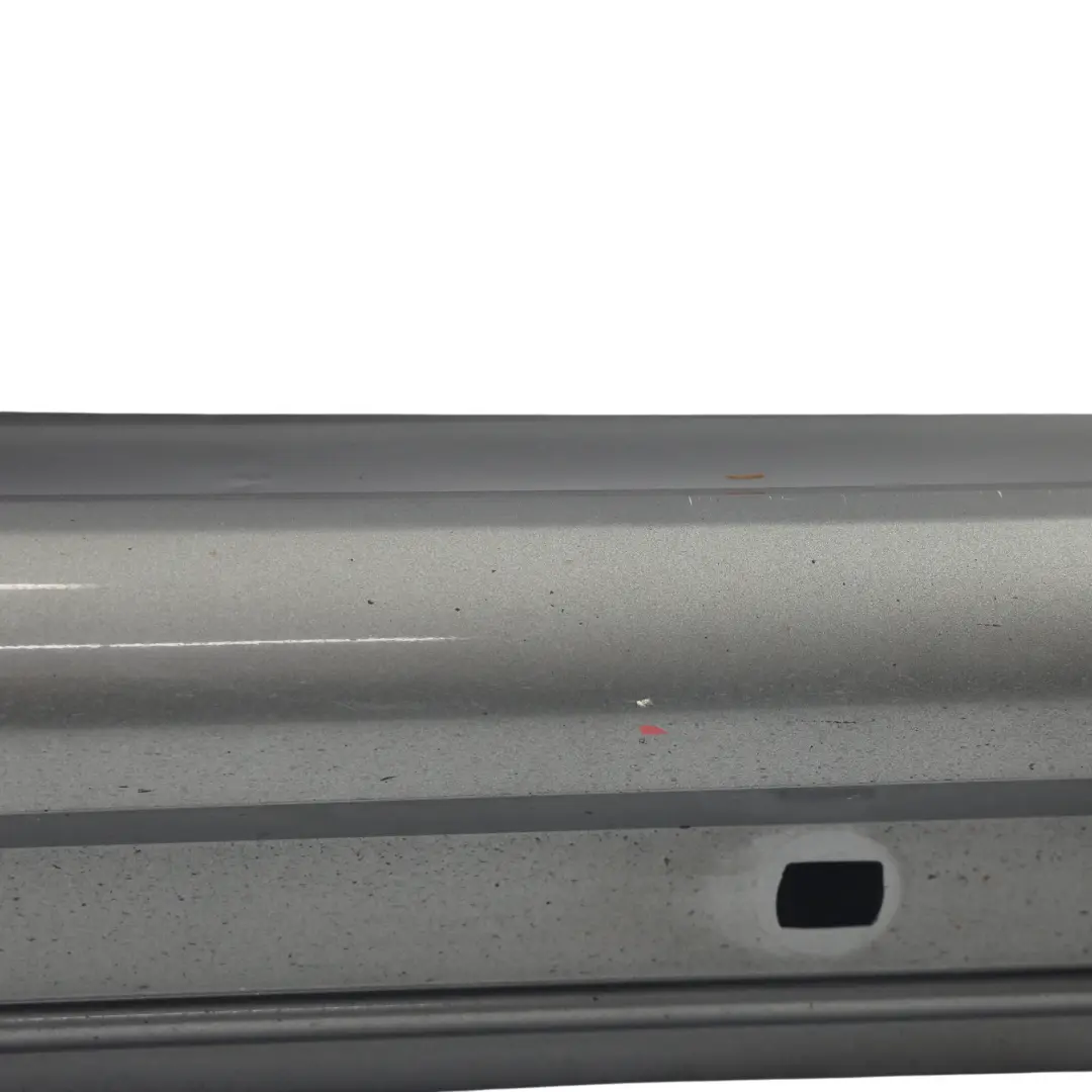 Mercedes W245 latérale couvre seuil de porte droite gris montagne métallisé 787 - SKU A1696111608-MG1 - Numéro de pièce A1696111608