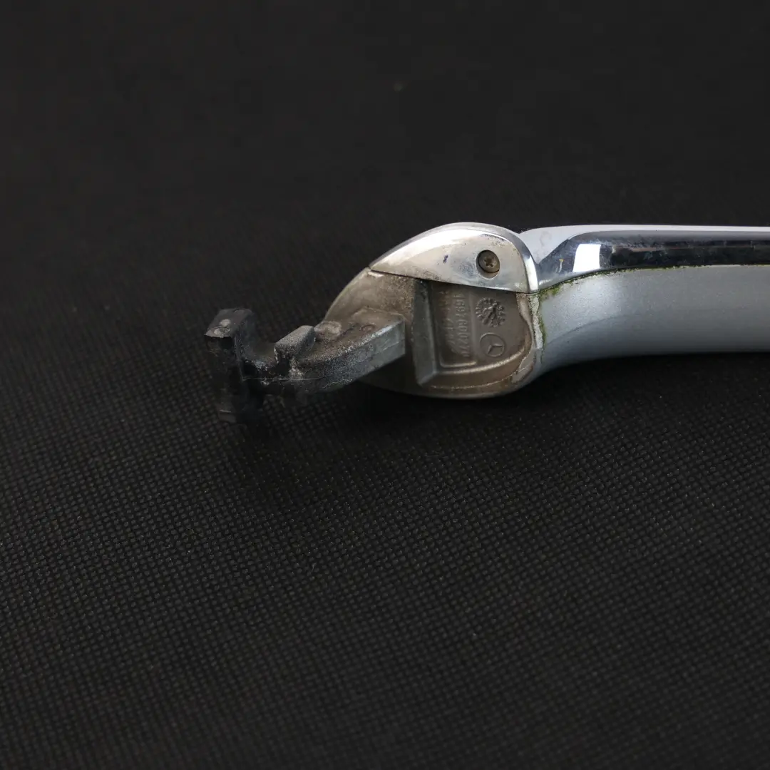 Mercedes W169 W245 Poignée Porte Droite Argent Polaire 761 - SKU A1697600270-PLS - Numéro de pièce A1697600270