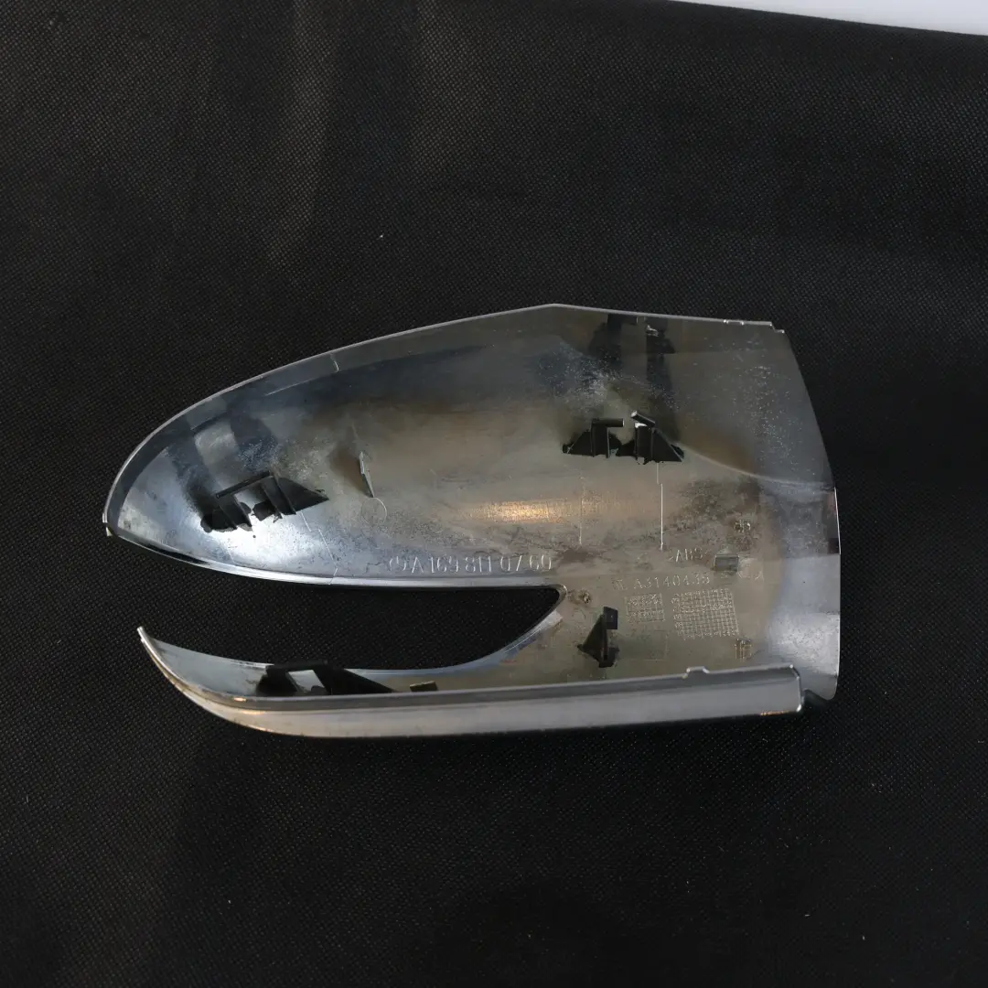 Boîtier Rétroviseur Chrome Gauche pour Mercedes W169 W245 à propos du numéro de pièce A1698110760 Mercedes W169 W245 Boîtier Rétroviseur Chrome Gauche - SKU A1698110760 - Numéro de pièce A1698110760