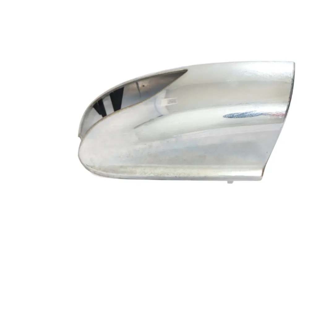 Obudowa Lusterka Prawa do Mercedes W169 W245 o numerze A1698110860 Mercedes W169 W245 Obudowa Lusterka Prawa - SKU A1698110860 - Numer Części A1698110860