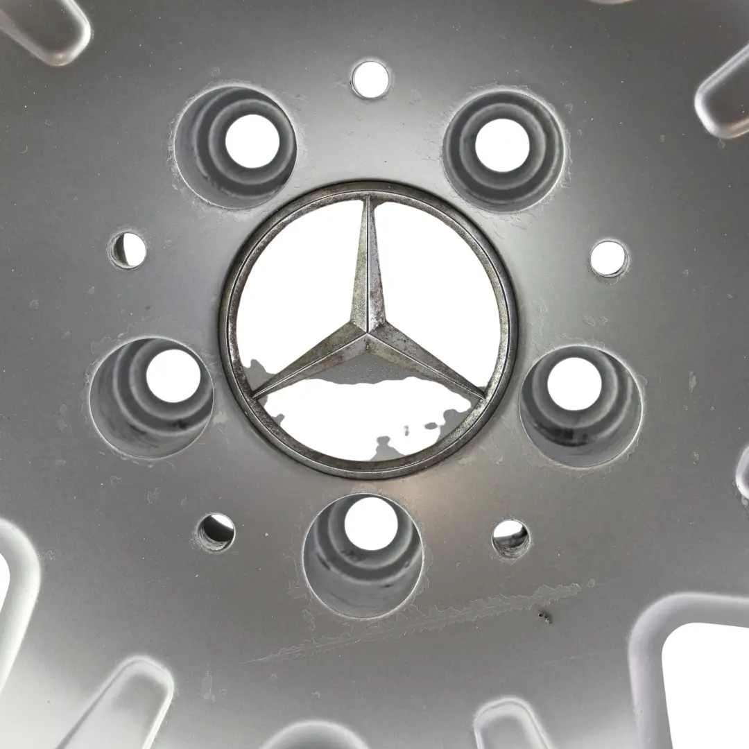  Llanta de aleación plateada Mercedes R171 16" 7J ET:34 7-Hole - SKU A1714010902-2 - Número de pieza A1714010902