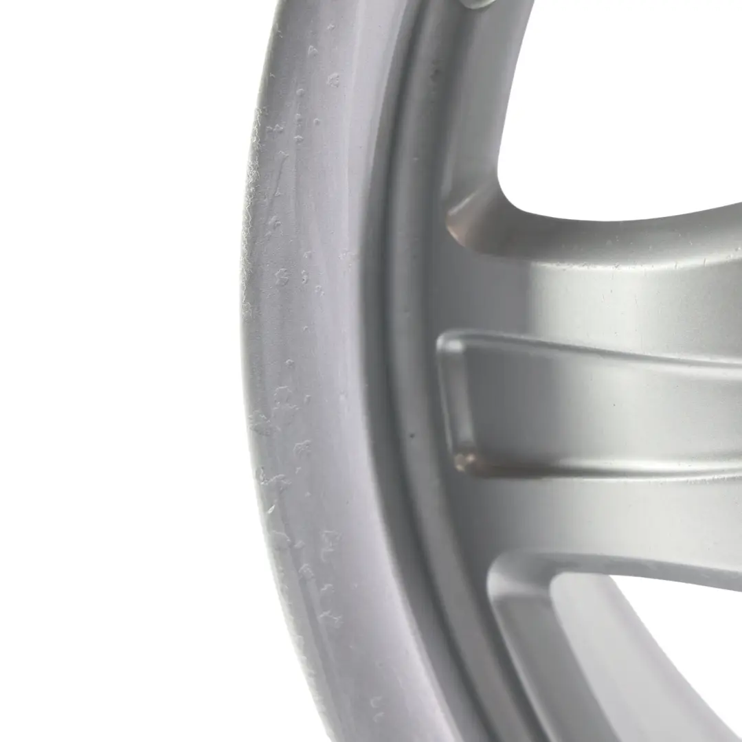 Srebrna Felga Aluminiowa 16" 7J ET:34 do Mercedes R171 o numerze A1714010902 Mercedes R171 Srebrna Felga Aluminiowa 16" 7J ET:34 - SKU A1714010902-2 - Numer Części A1714010902
