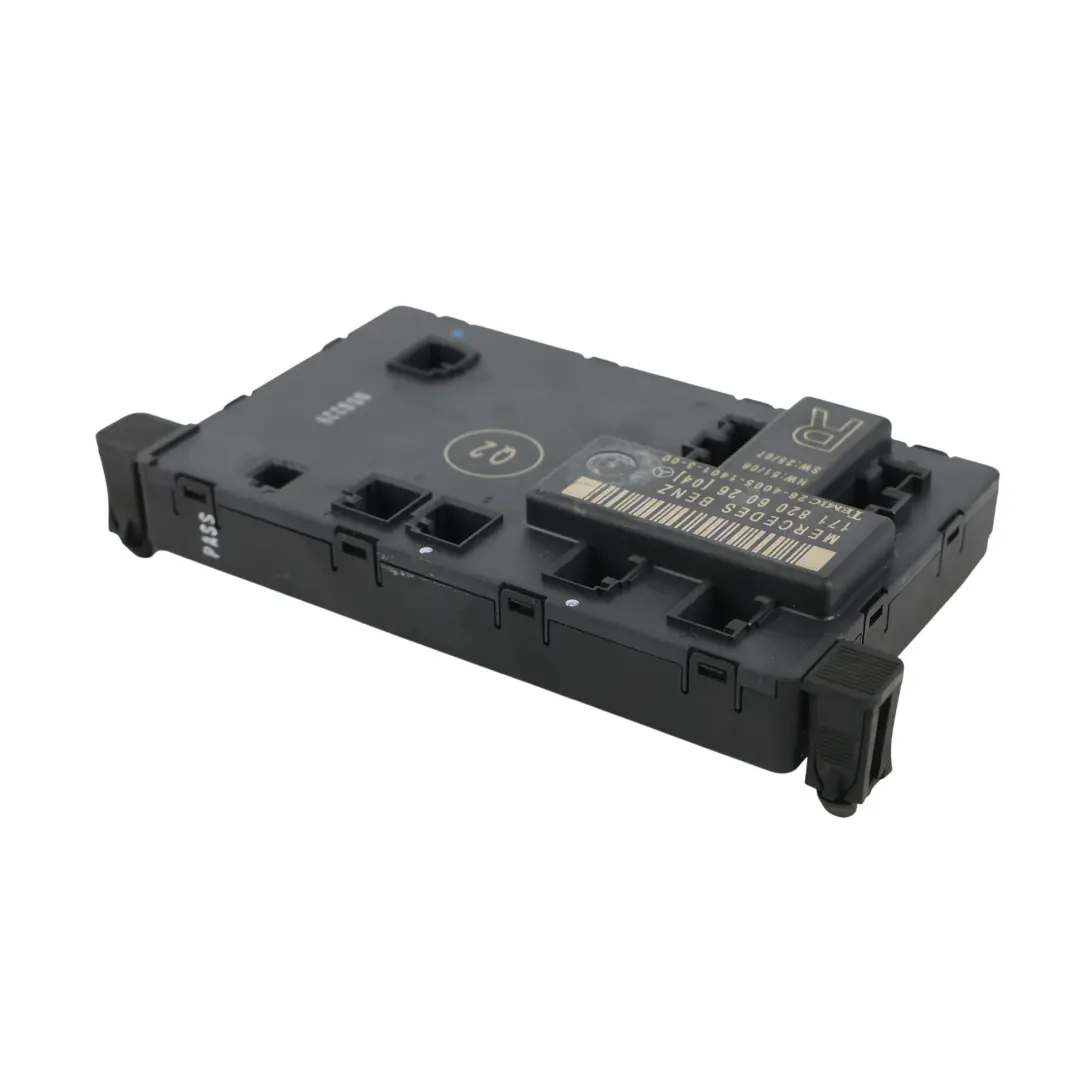 Mercedes R171 Front Door Control Module Right O/S - SKU A1718206026 - Part number A1718206026