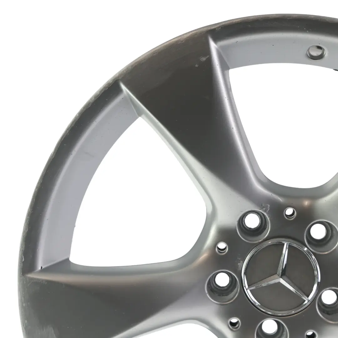 Llanta Aleación Plata 18" Trasera 8.5J ET:36 para Mercedes SLK R172 con número de pieza A1724011002 Mercedes SLK R172 Llanta Aleación Plata 18" Trasera 8.5J ET:36 - SKU A1724011002-1 - Número de pieza A1724011002