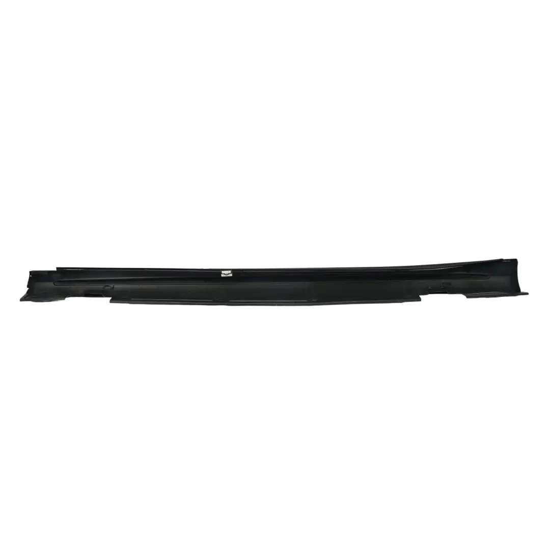 Side Skirt AMG Cache seuil de porte droit W246 Cosmic Black - 191 pour Mercedes W176 à propos du numéro de pièce A1766980154 Mercedes W176 Side Skirt AMG Cache seuil de porte droit W246 Cosmic Black - 191 - SKU A1766980154-KB1 - Numéro de pièce A1766980154