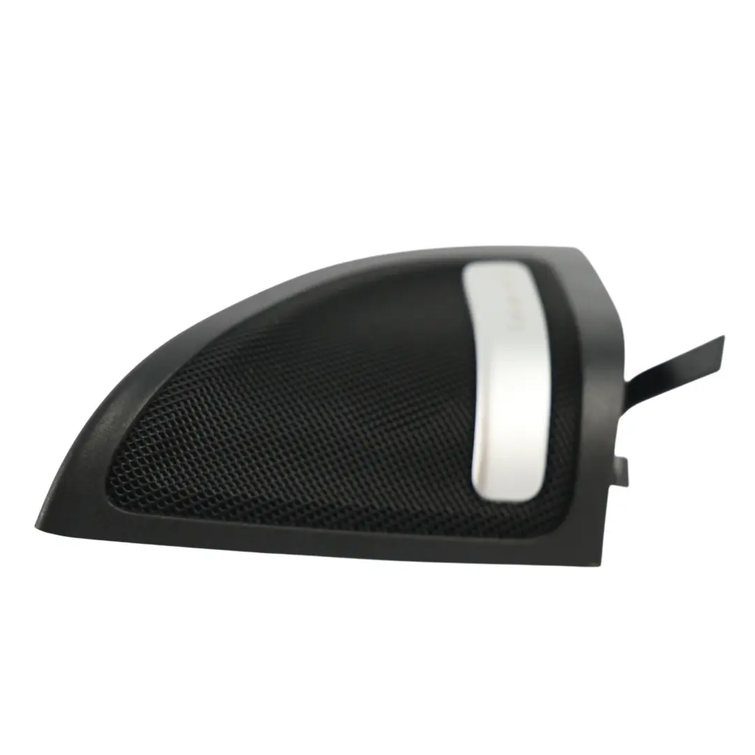 Maskownica Głośnika Trójkąt Lewa do Mercedes W176 o numerze A1767200111 Mercedes W176 Maskownica Głośnika Trójkąt Lewa - SKU A1767200111-1 - Numer Części A1767200111