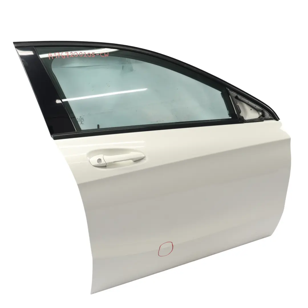 Puerta Delantera Derecha Clase A Blanco Calcita - 650 para Mercedes W176 con número de pieza A1767200205 Mercedes W176 Puerta Delantera Derecha Clase A Blanco Calcita - 650 - SKU A1767200205-CW - Número de pieza A1767200205
