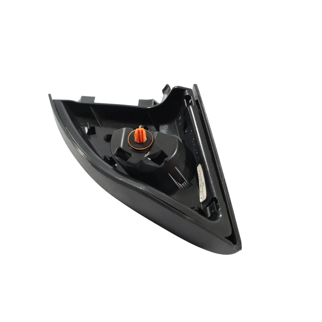 Mercedes W176 Cubierta Altavoz Izquierdo Triangulo Interior - SKU A1767200211-3 - Número de pieza A1767200211