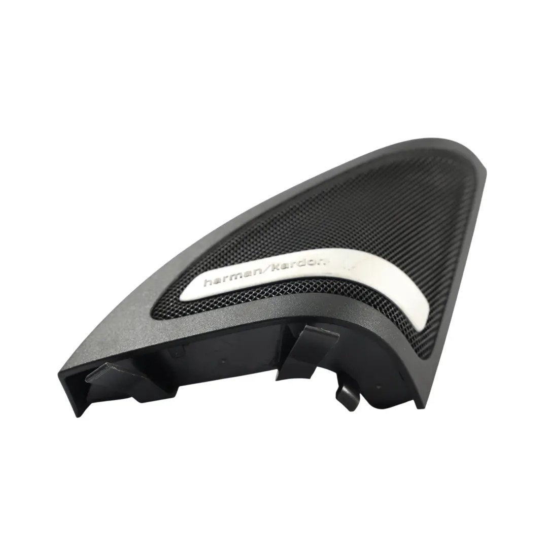 Mercedes W176 Copertura Tweeter Sinistro Triangolo Interno - SKU A1767200211-3 - Numero di parte A1767200211